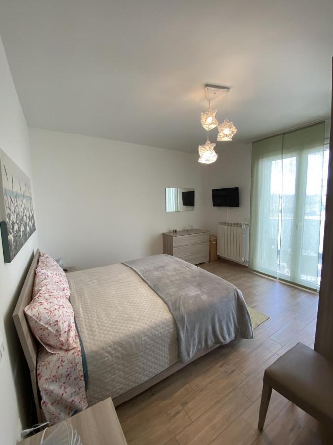 Ferienwohnung Casamare Montesilvano Marina Exterior foto